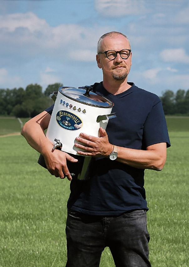 ulcodejong2 https://www.dekroonopleeuwarden.frl/wp-content/uploads/2024/02/ulcodejong2-1.jpg